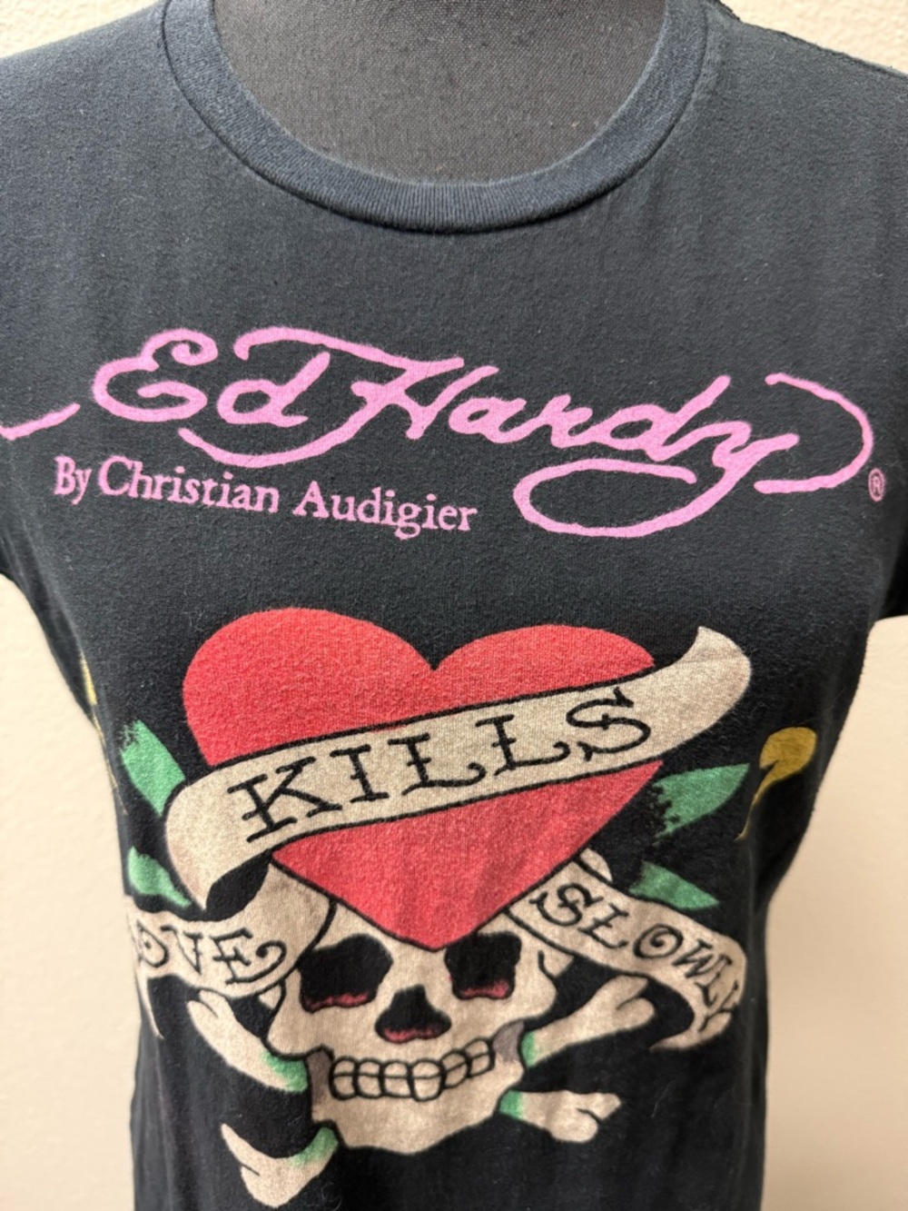Ed Hardy Skull Heart Graphic Tee Black Love Kills Slowly Y2K Punk Top L - Picture 3 of 11